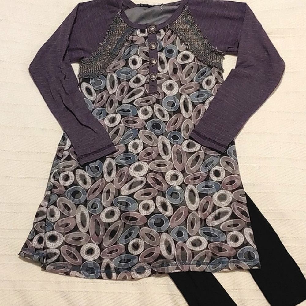 Truly Me tunic and leggings EUC